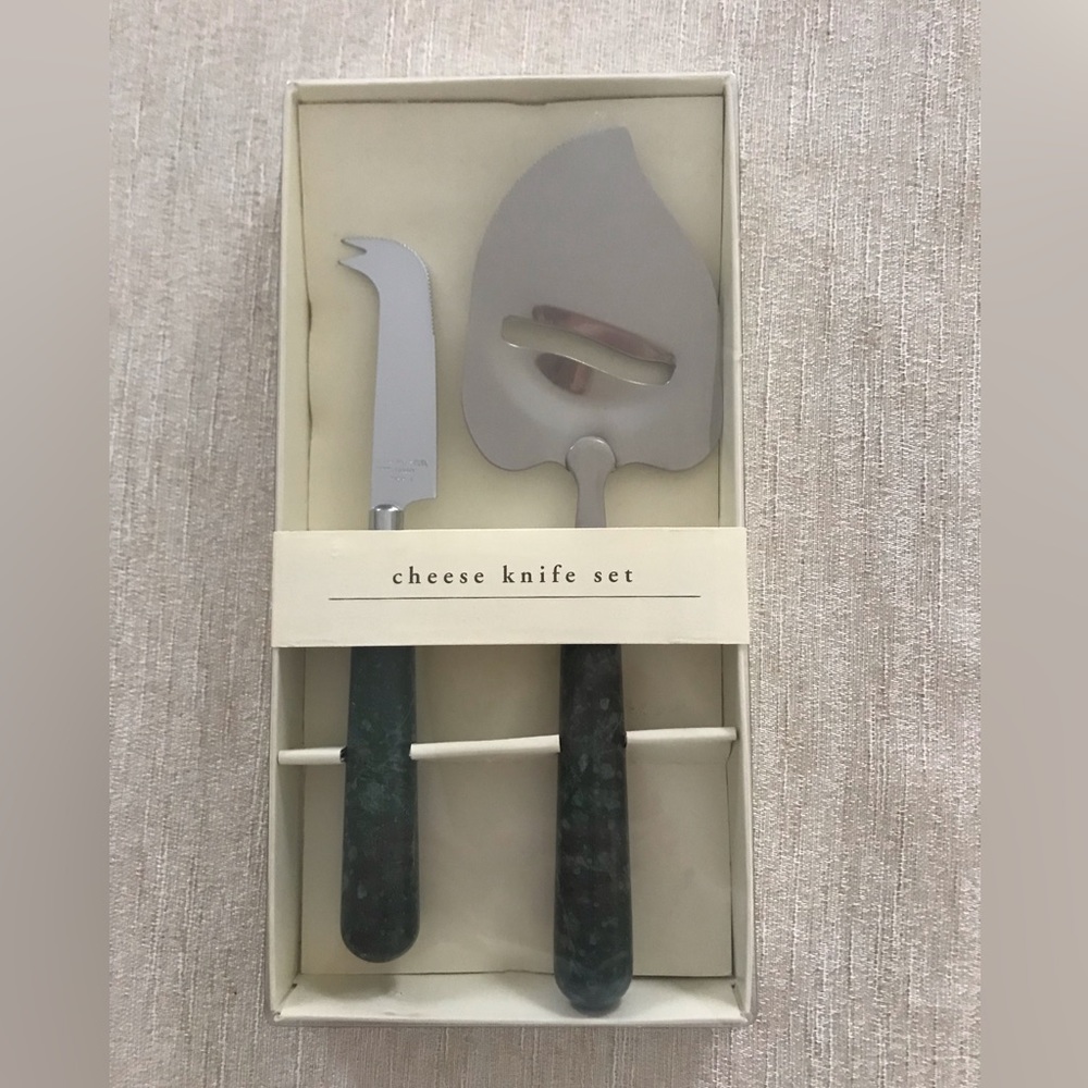 NWOT Pier 1 Imports Cheese Knife Set